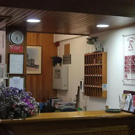 ホテル Bom Sucesso 2*