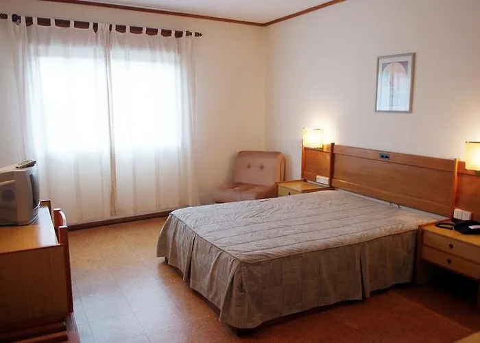 Bom Sucesso 2* Vila de Prado